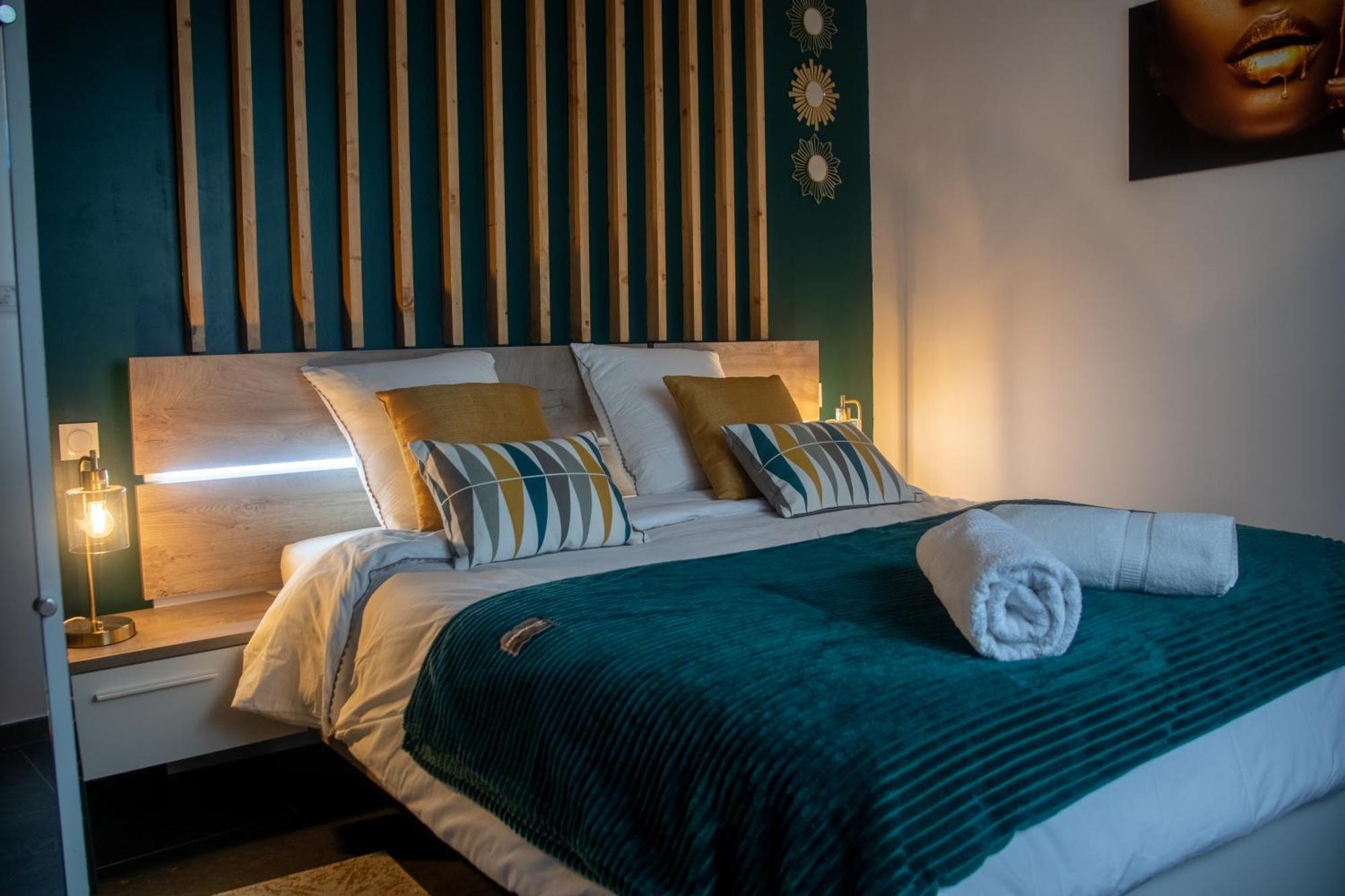 Loft 150 M2 Jacuzzi, Sauna Et Massage Blagnac Ngoại thất bức ảnh
