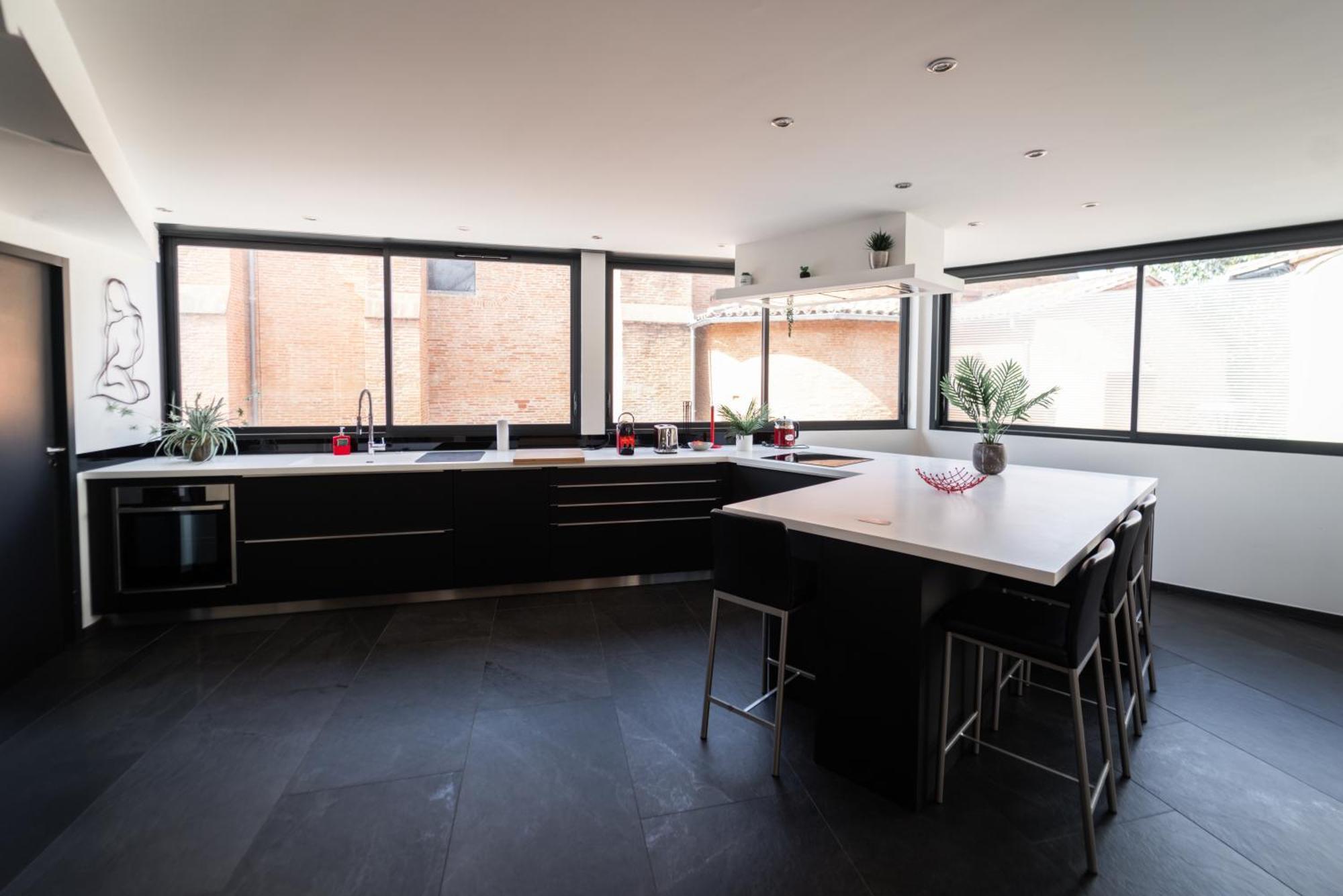 Loft 150 M2 Jacuzzi, Sauna Et Massage Blagnac Ngoại thất bức ảnh